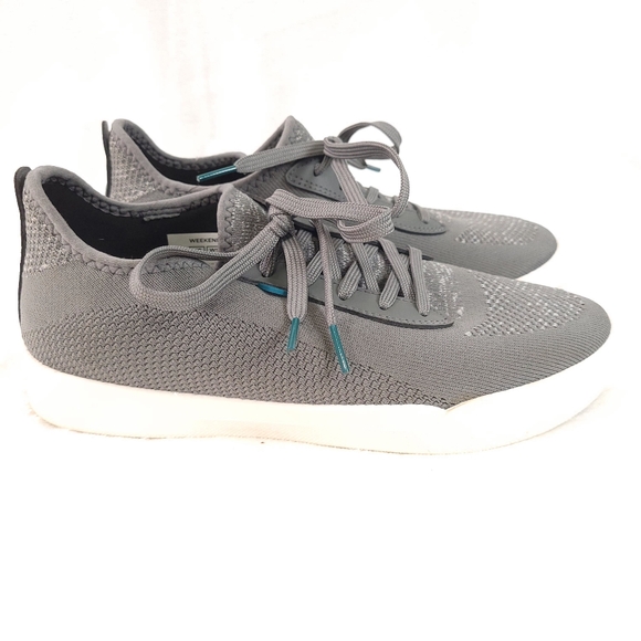 Vessi Weekend Classic Waterproof Knit Sneakers Gray Mens 8 Womens 9